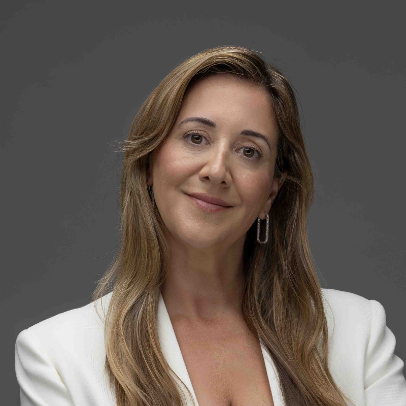 ROMINA MOYA LÓPEZ